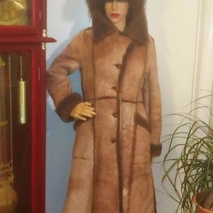 FINAL SALE!!!GENUINE SHEARLING USA LONG COAT